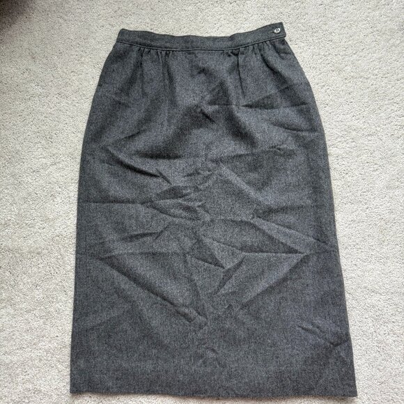 Pendleton Dresses & Skirts - Miss Pendleton Vintage Size 8 Gray Virgin Wool Skirt